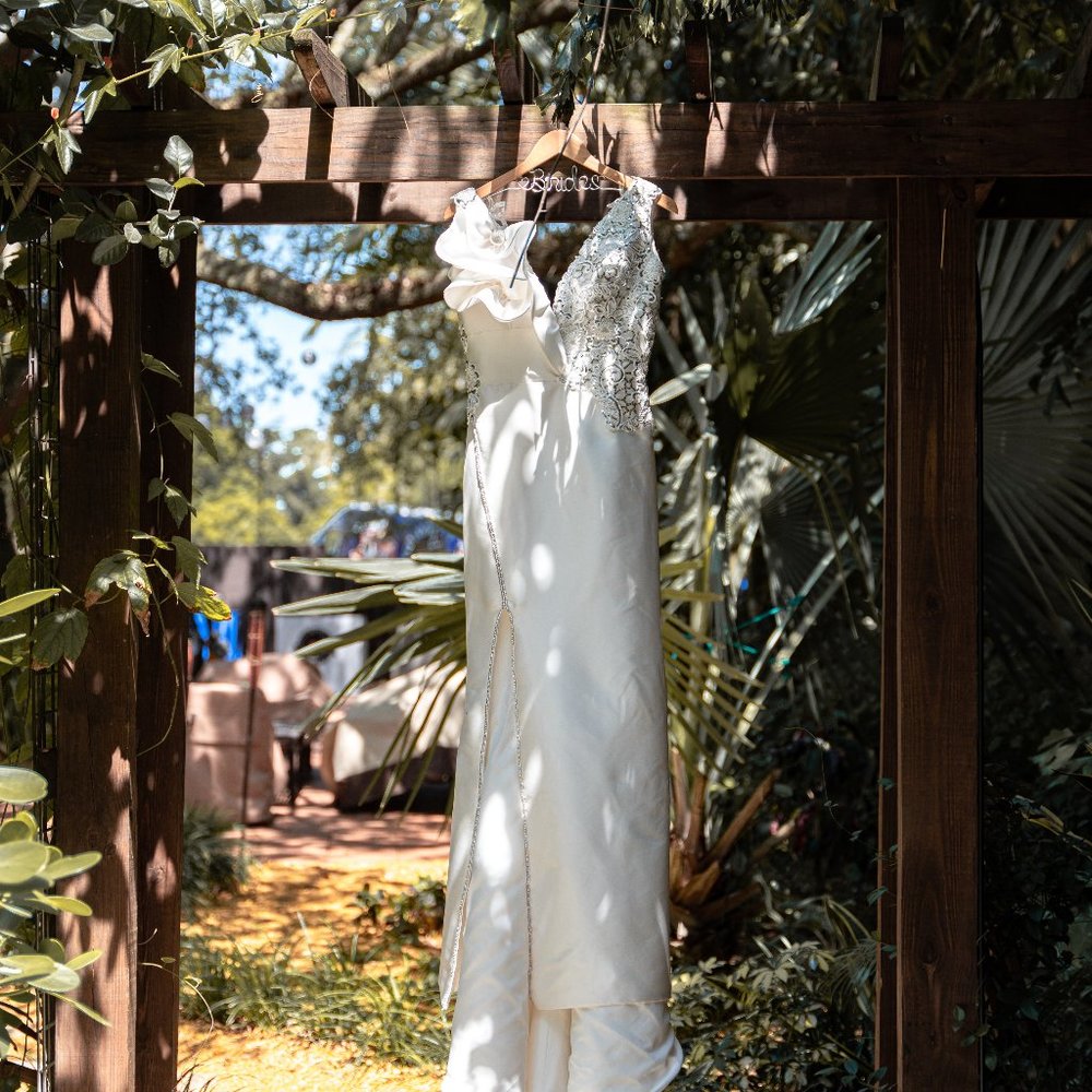 Wedding dress